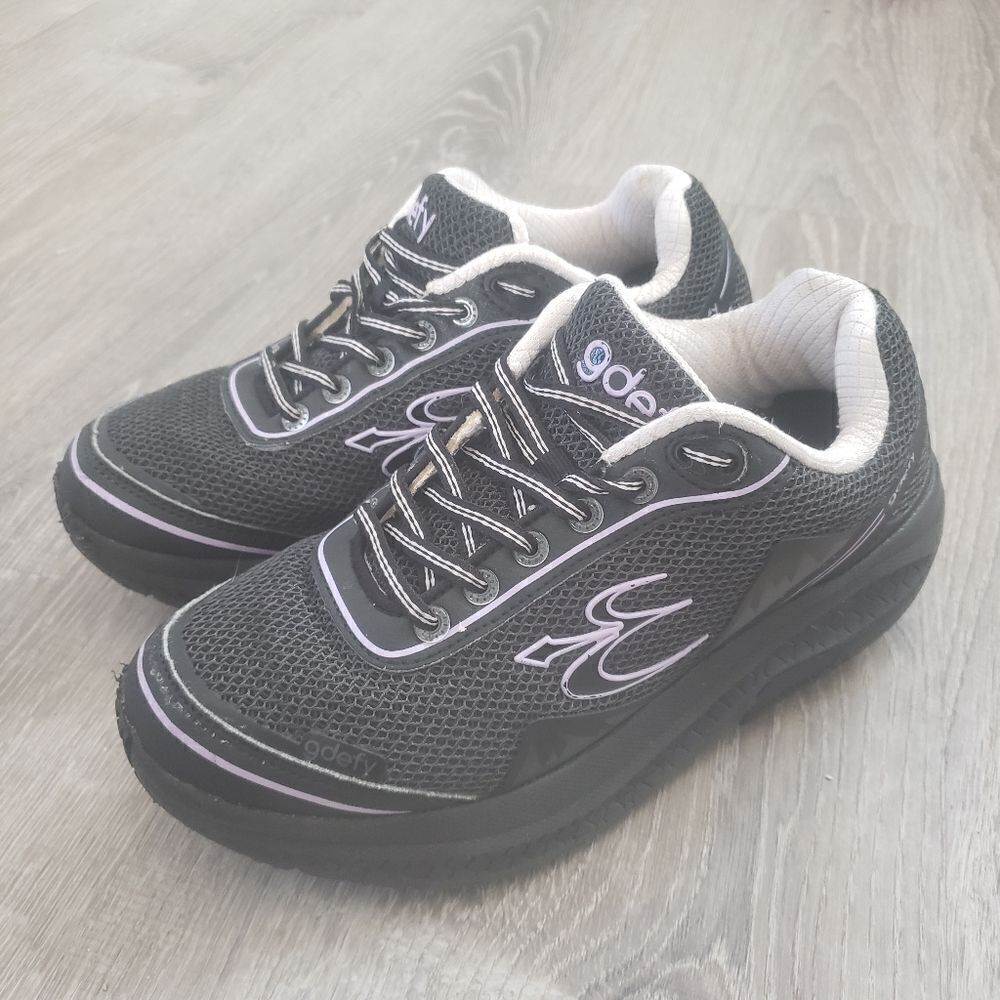 Gdefy Gravity Defyer Mighty Walk Athletic Shoes Women's Sz 6.5 Black TB9024FLP-M
